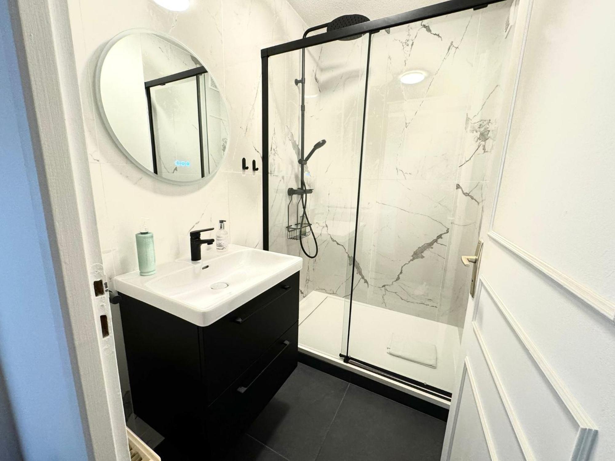 Appartement Quai Saone - By Primo C0Nciergerie Tournus Exteriör bild