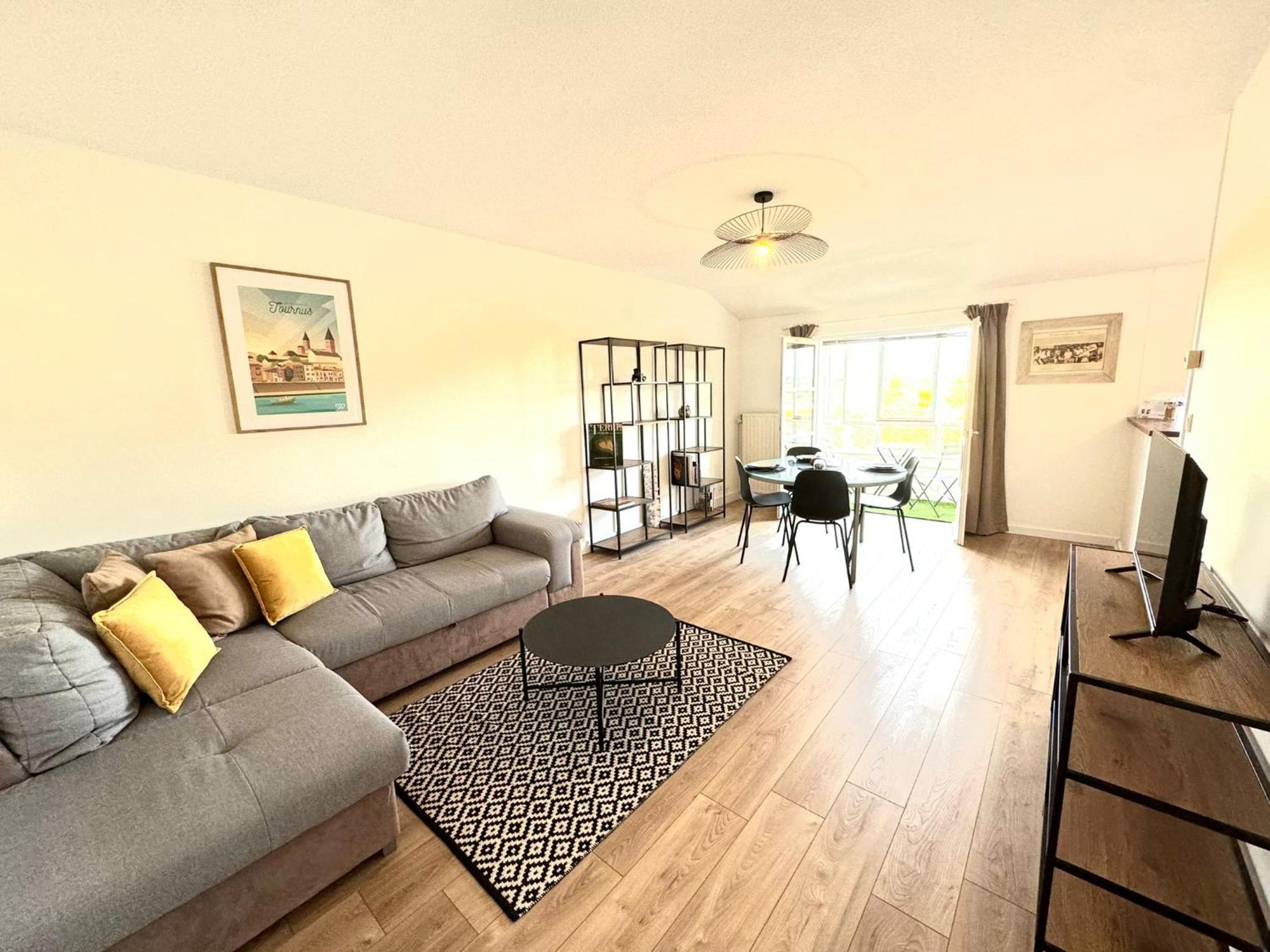 Appartement Quai Saone - By Primo C0Nciergerie Tournus Exteriör bild